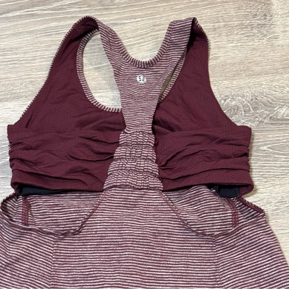 Lululemon turbo tank Tonka stripe Bordeaux Drama size 4 - Picture 6 of 9